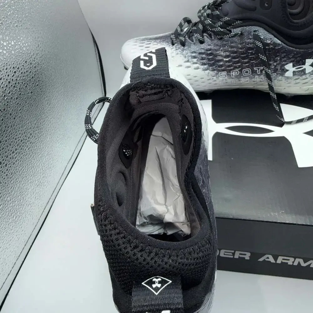 Under Armour Spotlight Lux MC 2.0 Football Cleats Black/White 10.5